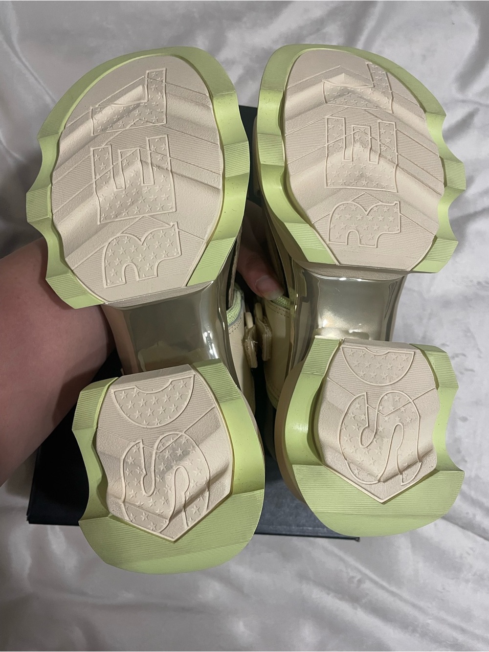 Sorel Kinetic Impact Slingback Heel Sandals in Cream and Lime Green - Picture 5 of 7